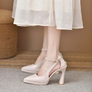 Women Fashion Solid Color Pointed Toe One-Line Buckle Pumps